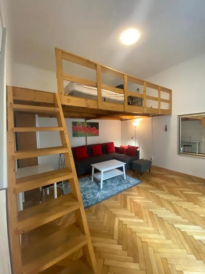 Apartamento Ac With Free Parking At Acacia St, City Center Budapest Hungría