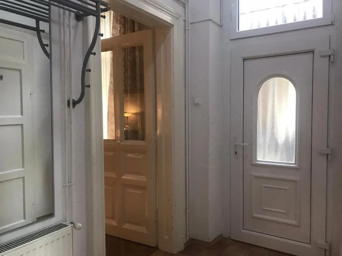 Apartamento Ac With Free Parking At Acacia St, City Center Budapest